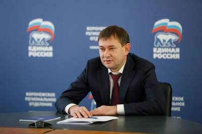 Председатель Воронежской облдумы Владимир Нетёсов: мы должны оказывать поддержку жителям региона и решать проблемы