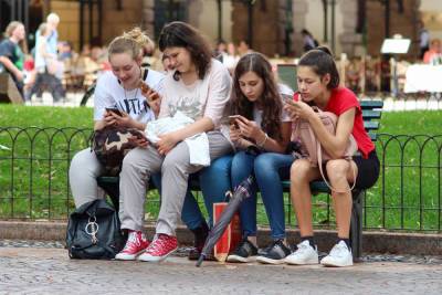 Генпрокурор РФ назвал интернет источником негативного воздействия на молодых людей – Учительская газета