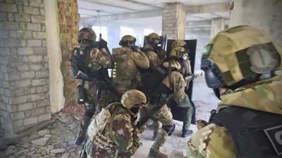 Бойцы спецназа провели рейд в тыл условного противника на командно-штабных учениях ЮВО