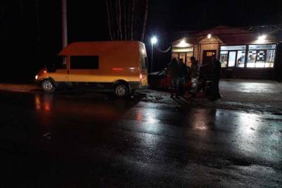 В Тверской области произошло ДТП с четырьмя машинами