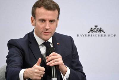 Президент Франции Макрон призвал в большой степени интернационализировать евро