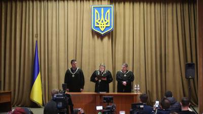 Запад взволновал провал судебной реформы на Украине