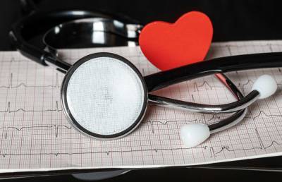 Кардиологи перечислили пять ежедневных привычек, помогающих избежать проблем с сердцем