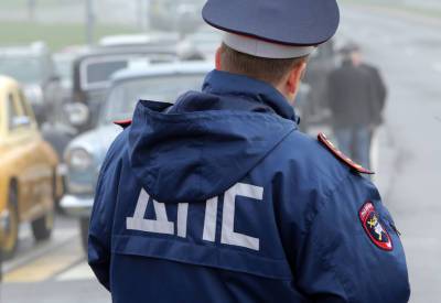 На юге Петербурга полиция задержала водителя с «весом»