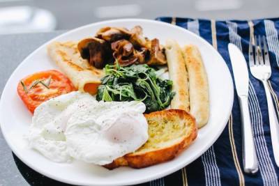 Ранний завтрак позволяет защитить организм от диабета