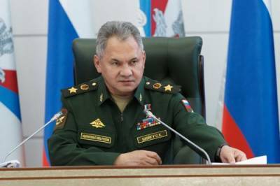 Шойгу: на фоне призывов к военному сдерживанию РФ НАТО стягивает силы к российским границам