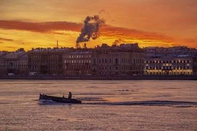 В Санкт-Петербурге ввели локдаун на период нерабочих дней