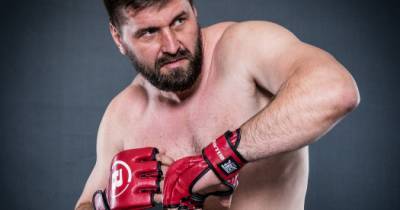 Минаков проиграл Соуме техническим нокаутом в рамках турнира Bellator 269