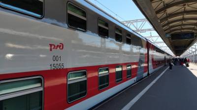 Поезда дальнего следования задерживаются из-за схода с рельсов 14 вагонов в Приамурье