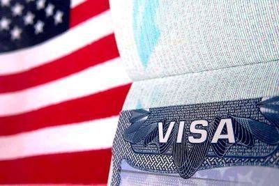 США внесли россиян в список "бездомных национальностей" по получению виз