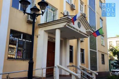 Минздрав Дагестана обеспечит лечение пострадавших в ДТП в Калмыкии