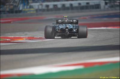 У FIA нет претензий к задней подвеске Mercedes