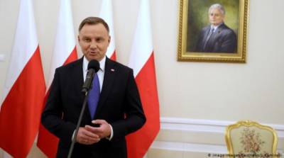 Польша отправила новый гумконвой для мигрантов на границе с Беларусью