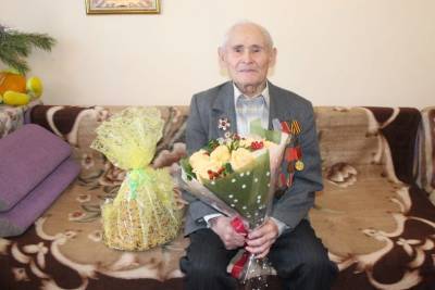 Глава Башкирии поделился историей 100-летнего ветерана из Нефтекамска