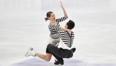 Украинские фигуристы Назарова и Никитин выиграли золото на старте олимпийского сезона