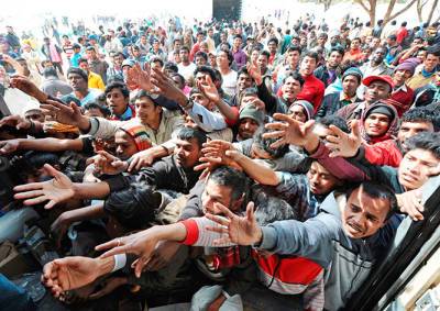 Премьер Венгрии назвал беженцев «мусульманскими захватчиками»