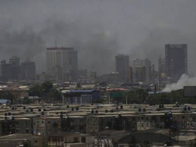 На нефтеперерабатывающем заводе в Нигерии произошел взрыв, не менее 25 погибших