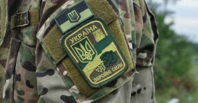 На Украине во время пребывания на посту застрелился военный