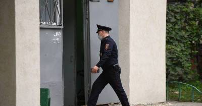 Россиянка пожаловалась на регулярно вызывающих полицию к ней соседей