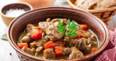 Бедро индейки с грибами: рецепт сытного и полезного блюда без глютена