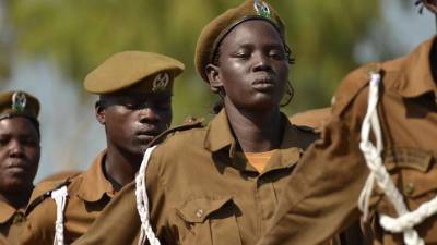 Военные в Судане перекрыли въезды в столицу