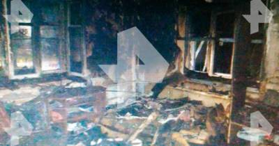 Три человека погибли при пожаре в доме в Ивановской области