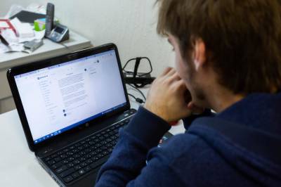 Вакханалия в «свободном интернете»: эксперты из Новосибирска рассказали, чем опасен хайп на насилии и почему ограничения в Сети – это благо