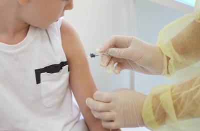 Скорее привить детей от гриппа призывают южносахалинцев