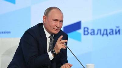 Не нужно воспринимать заявления Путина на «Валдае» как противостояние с Западом — Песков