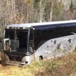 В Канаде попал в аварию автобус с хоккейной командой