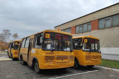 Партию новых школьных автобусов доставили в Мучкапский район