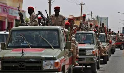 В Судане военные арестовали главу временного правительства