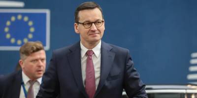 Премьер Польши пообещал защитить страну от ЕС в "третьей мировой"
