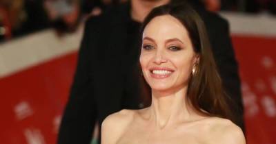 Красавицы: дочки Джоли едва не затмили маму на премьере