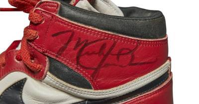Кроссовки Майкла Джордана проданы на аукционе за рекордные 1,47 миллиона долларов