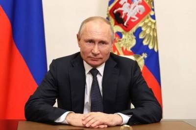 Путин поручил предоставлять россиянам два выходных после вакцинации от коронавируса