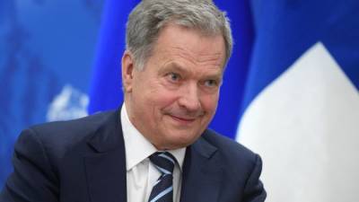 Президент Финляндии заявил главе НАТО о необходимости открытого диалога с Россией