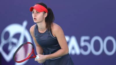 Россиянка Гасанова пробилась во второй круг турнира WTA в Бухаресте