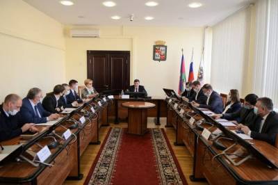 И.о. главы Краснодара Андрей Алексеенко призвал изменить подход к проведению капитального ремонта