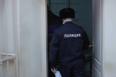 В Екатеринбурге майора полиции обвиняют в подделке доказательств против жителей города