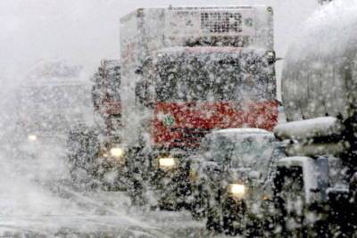 МЧС предупреждает о сильном снегопаде на Кольском полуострове