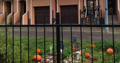Фото украшенного к Хэллоуину подмосковного дома вызвало споры в сети