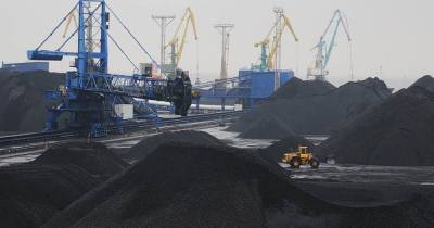 В четыре раза меньше: "Центрэнерго" отчитался о реальных запасах угля в Украине (инфографика)