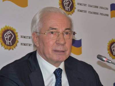 Азаров назвал «позором» зависимость Украины от электроэнергии из Беларуси