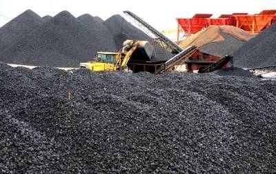 Запасы угля за неделю сократились почти на 7%