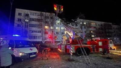 Хроника взрыва дома в Набережных Челнах: под завалами могут оставаться люди - 5-tv.ru - Набережные Челны