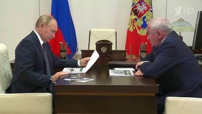 Итоги масштабной таможенной реформы президент обсудил с главой службы Владимиром Булавиным