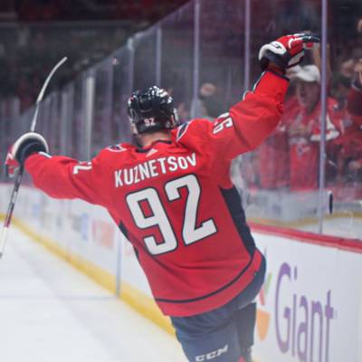 Хоккеист Евгений Кузнецов признан первой звездой игровой недели в НХЛ