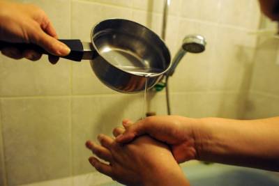 В Тверской области жители дома несколько дней жили без горячей воды и отопления