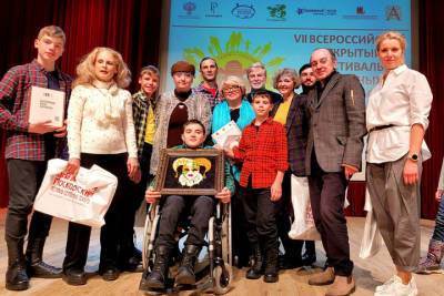 Семья из Темрюкского района завоевала гран-при фестиваля любительских театров